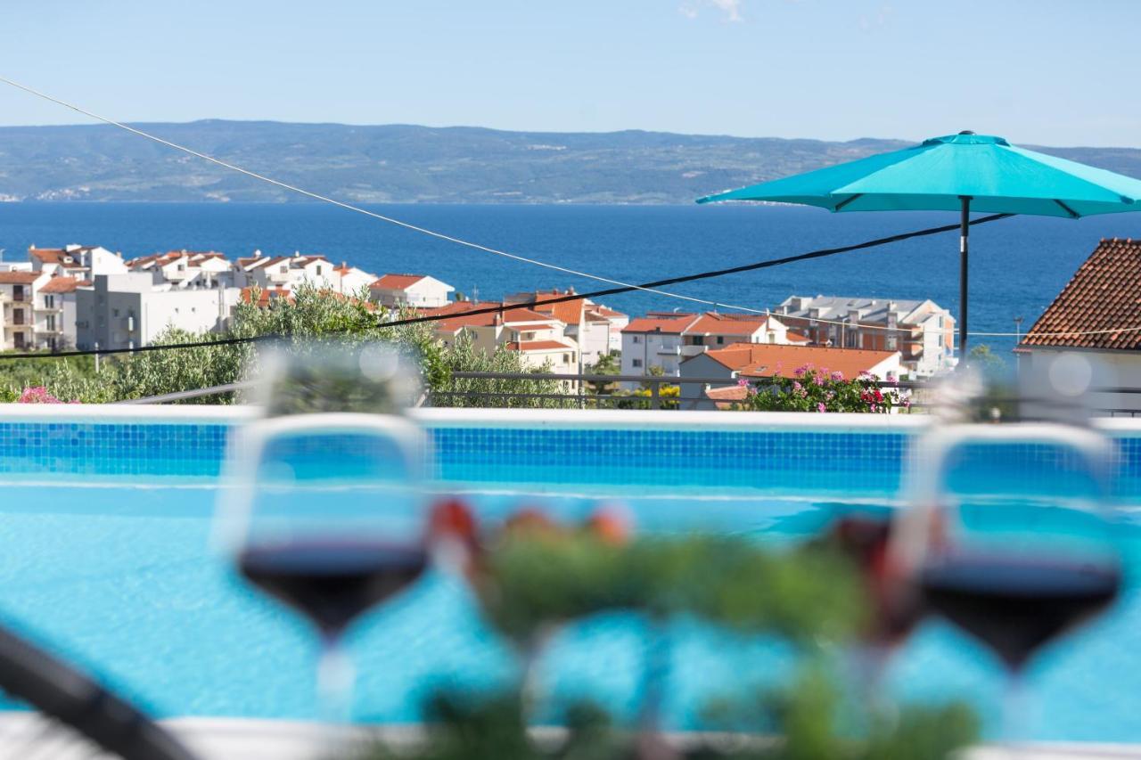 Apartments Lidija - Sea View Apartment With Exclusive Right Of Using Hot Tub Or Split Level Apartment With Exclusive Right Of Using Pool Подстрана Экстерьер фото