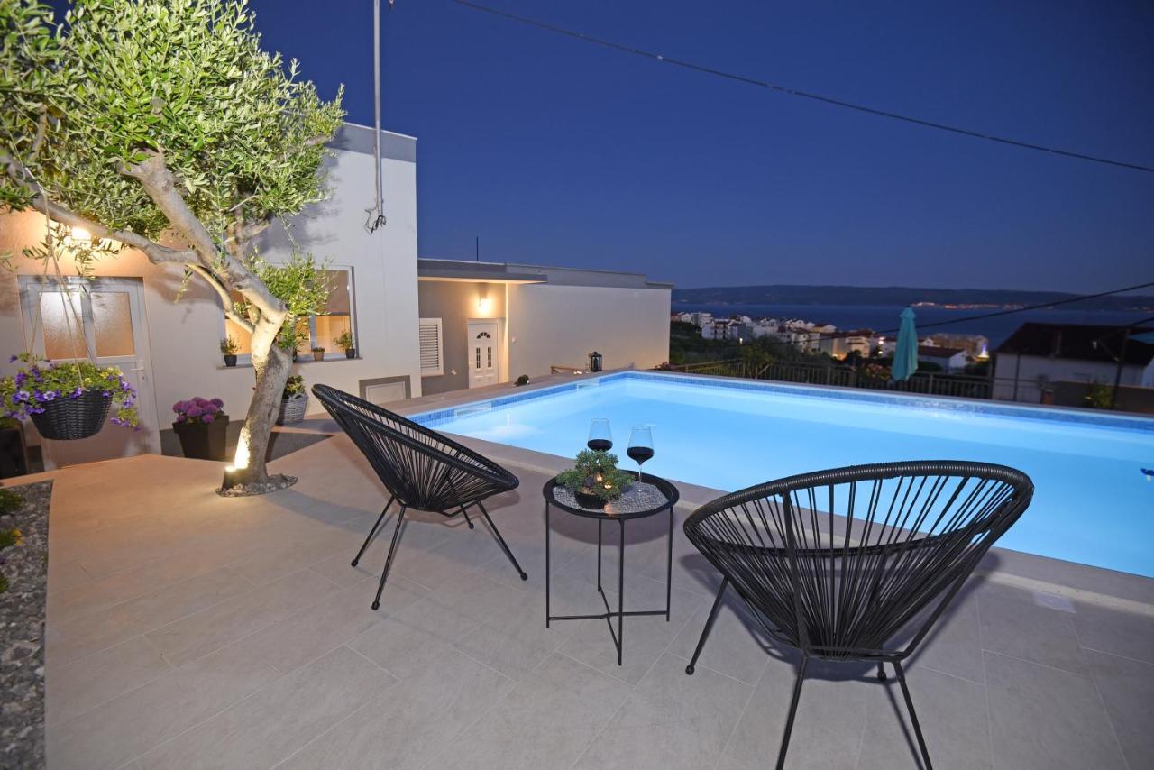 Apartments Lidija - Sea View Apartment With Exclusive Right Of Using Hot Tub Or Split Level Apartment With Exclusive Right Of Using Pool Подстрана Экстерьер фото