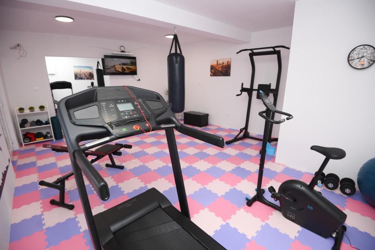 Apartments Lidija - Sea View Apartment With Exclusive Right Of Using Hot Tub Or Split Level Apartment With Exclusive Right Of Using Pool Подстрана Экстерьер фото