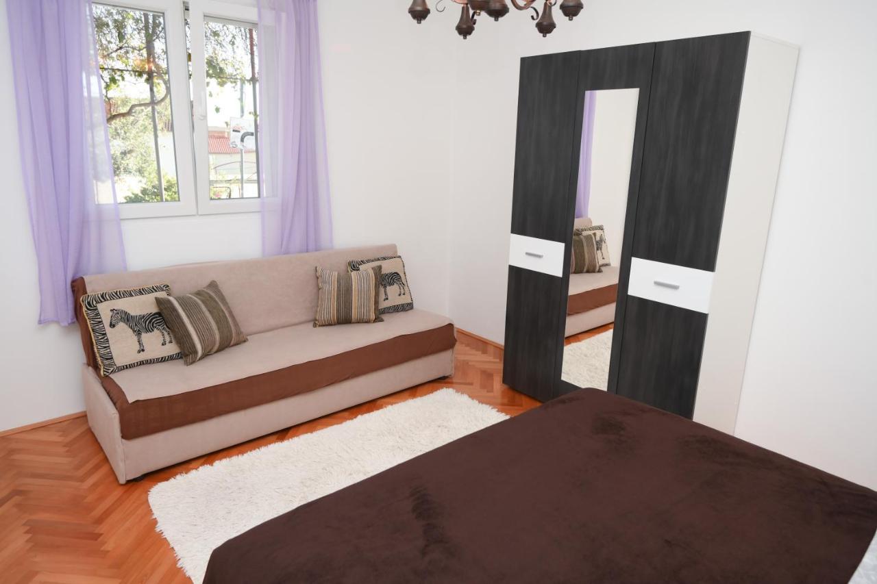 Apartments Lidija - Sea View Apartment With Exclusive Right Of Using Hot Tub Or Split Level Apartment With Exclusive Right Of Using Pool Подстрана Экстерьер фото