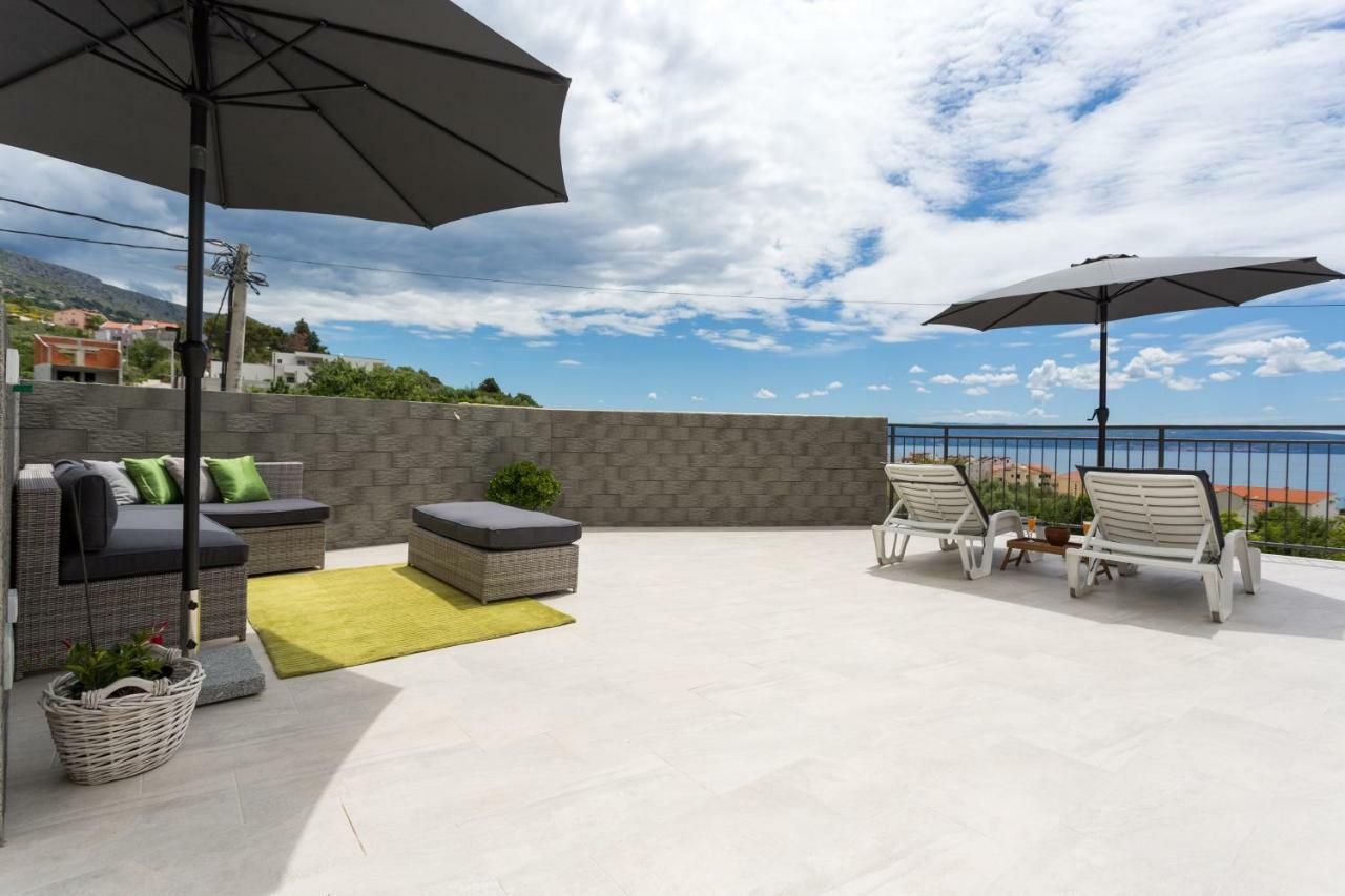 Apartments Lidija - Sea View Apartment With Exclusive Right Of Using Hot Tub Or Split Level Apartment With Exclusive Right Of Using Pool Подстрана Экстерьер фото